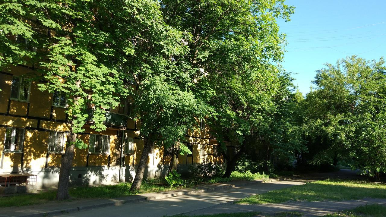 Двухкомнатные Апартаменты Центр Mystetsʹka 3 Kr Apartments Kryvyj Rih Eksteriør billede